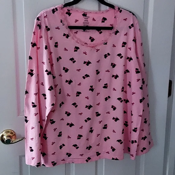 Women's Pink Pajama's - Picture 5 of 10